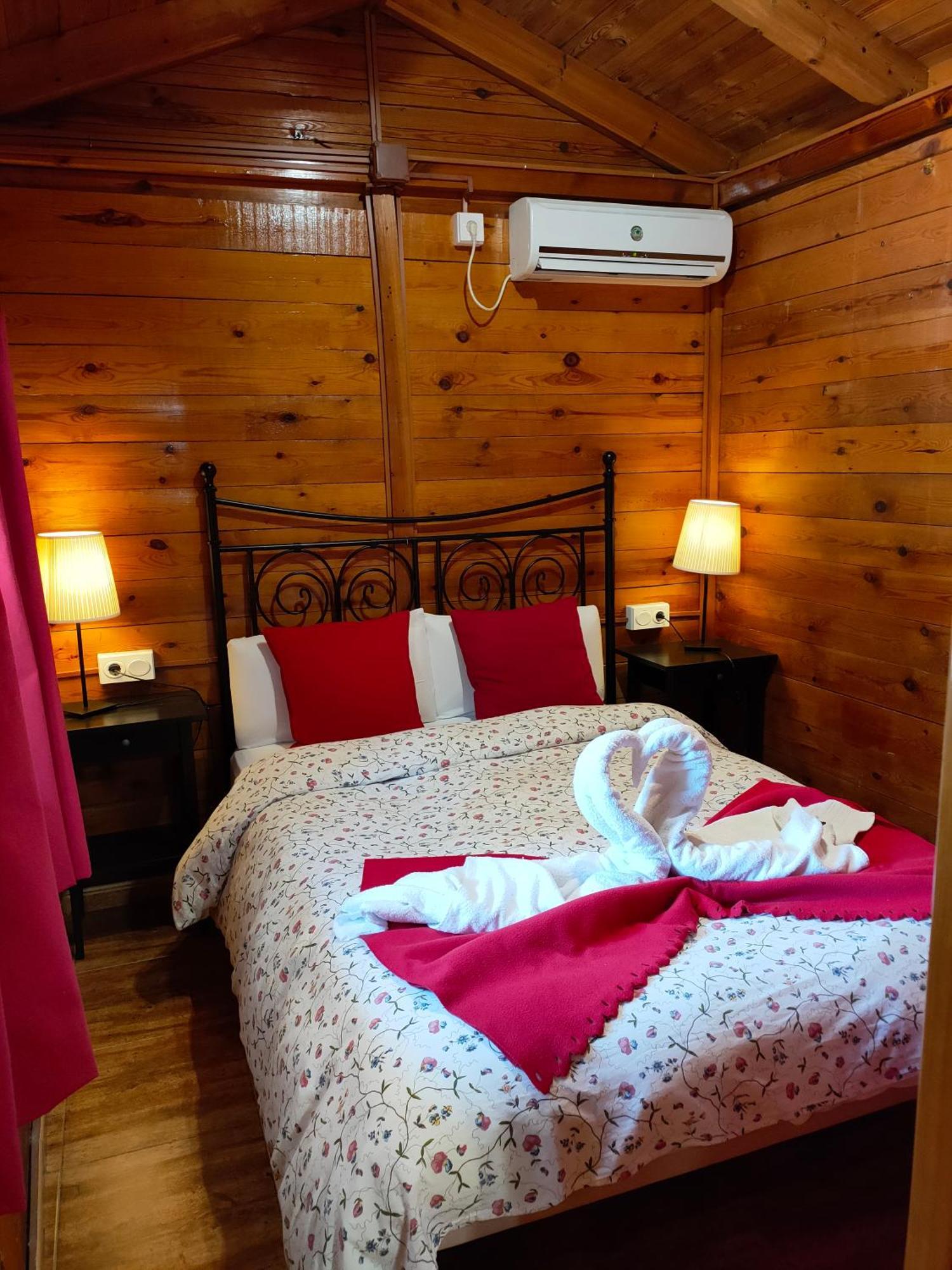 El Paraje Del Chef Laroles Kültér fotó